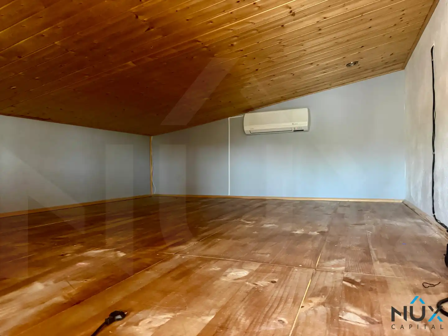 Houses for sale in Pedralba  with Air Conditioner, Heating and Private garden