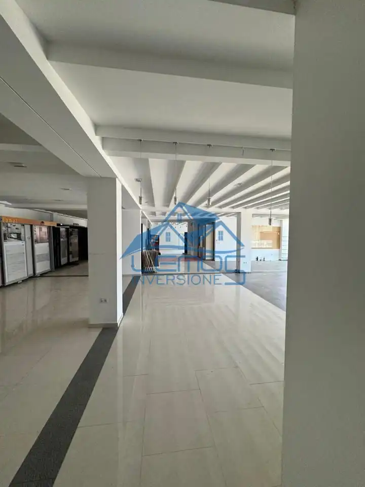 Local comercial en venda a De Fernando De Castro, imagen 6