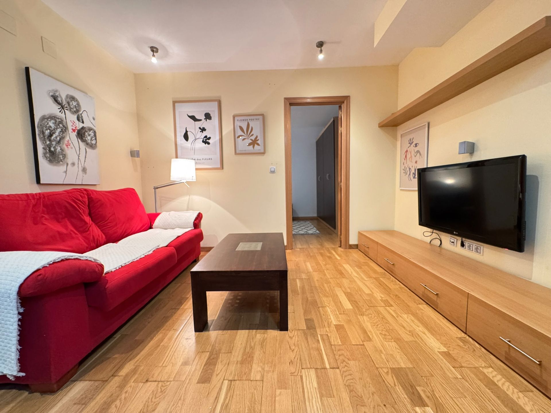 Sala d'estar de Apartament en venda en Canfranc amb Calefacció, Parquet i Traster