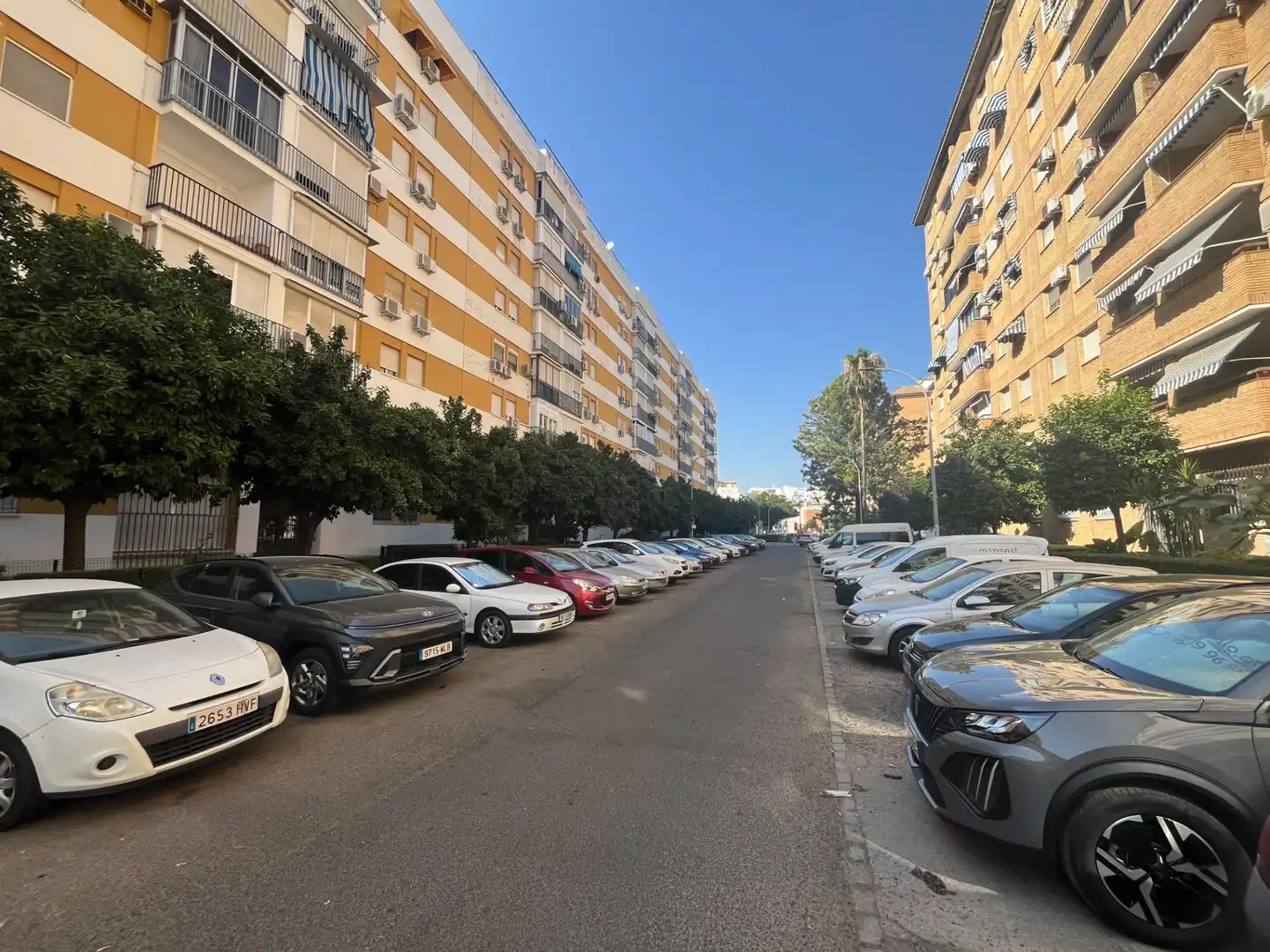 Appartamento con terrazza in affitto a Calle URBION
