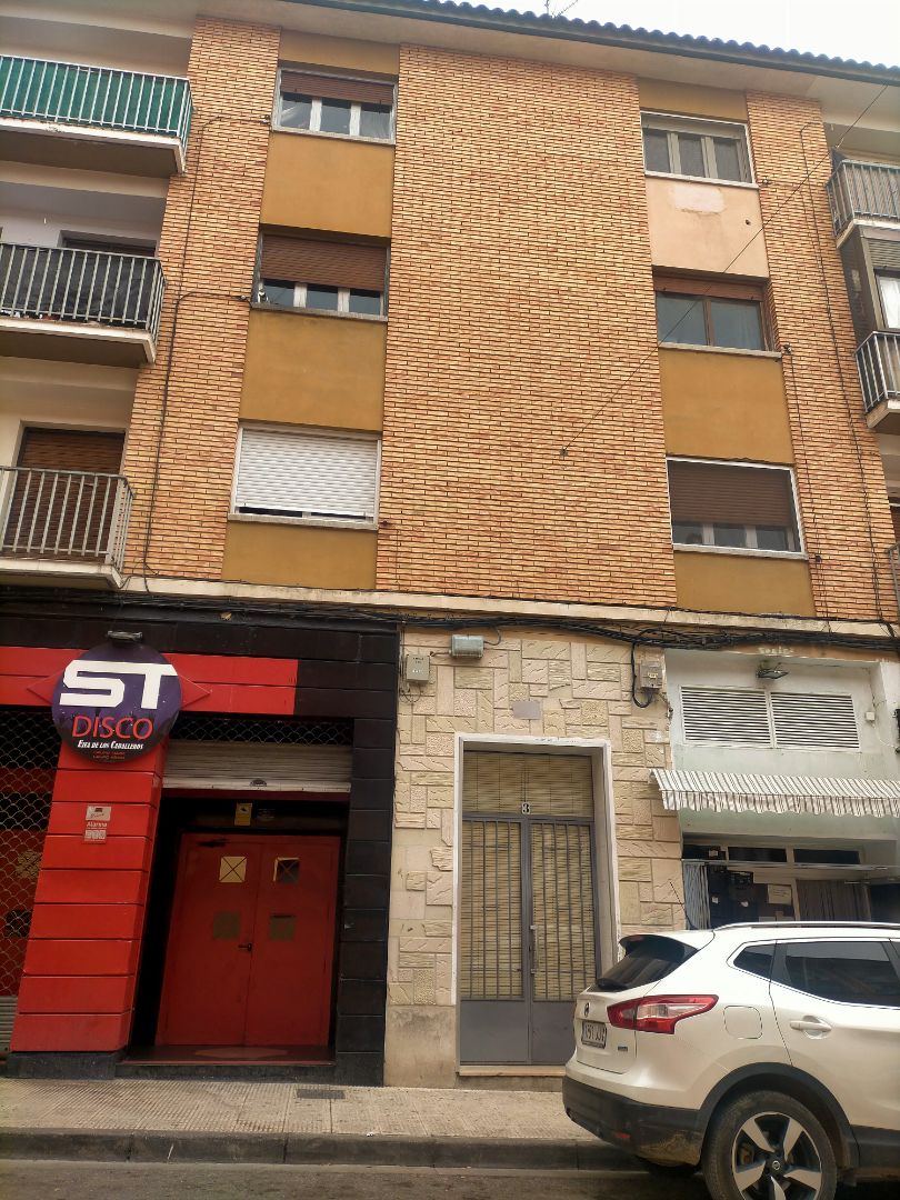 Vista exterior de Piso en venta en Ejea de los Caballeros con Amueblado y Balcón