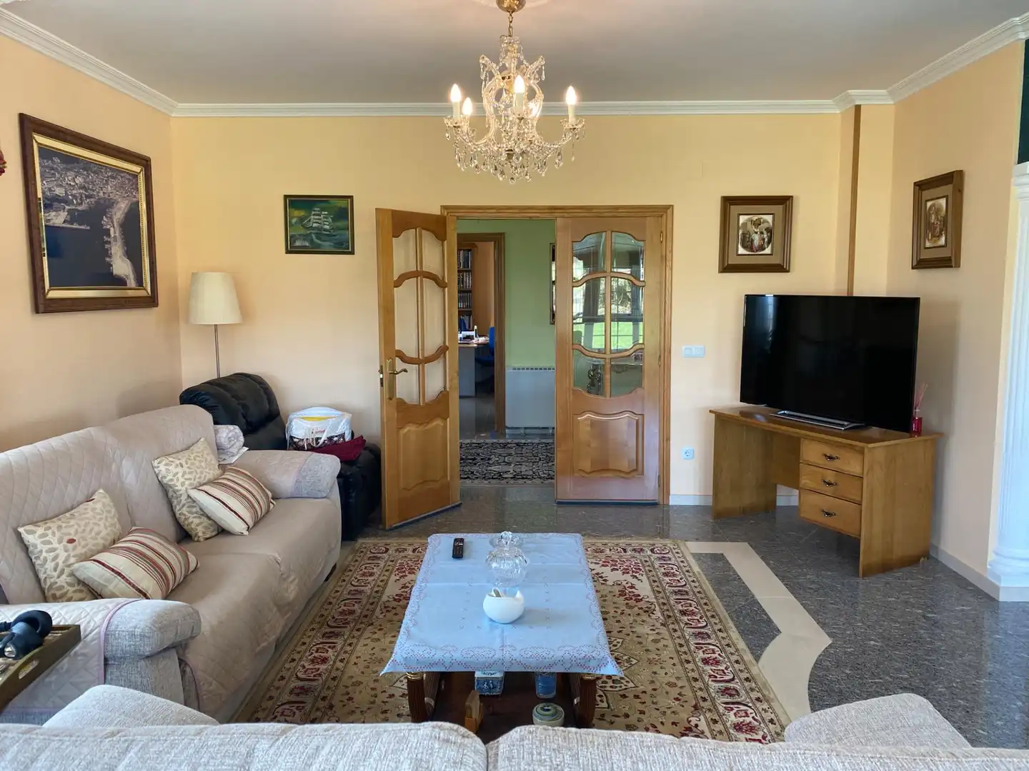 Sala de estar de Casa o chalet en venta en Foz con Calefacción, Jardín privado y Terraza