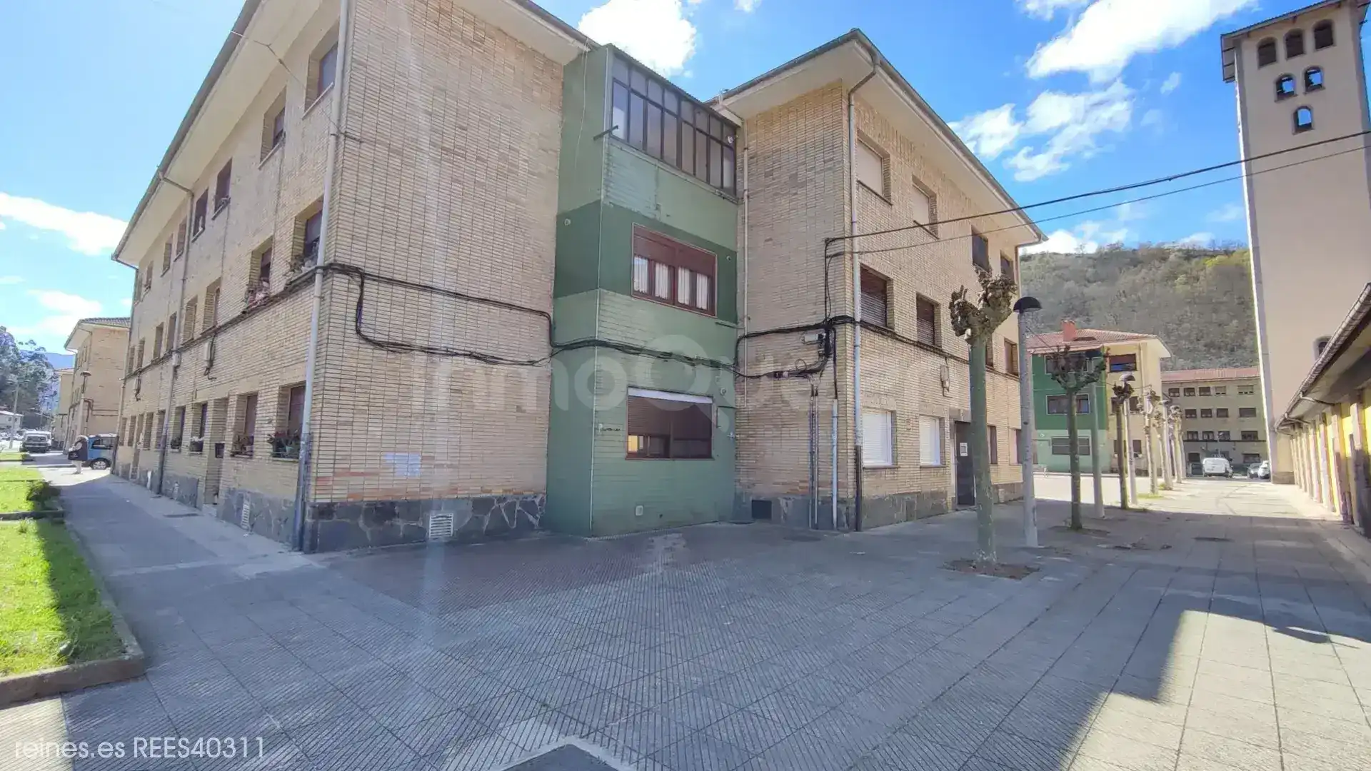 Außenansicht von Wohnung zum Verkauf in Laviana mit Heizung und Möbliert