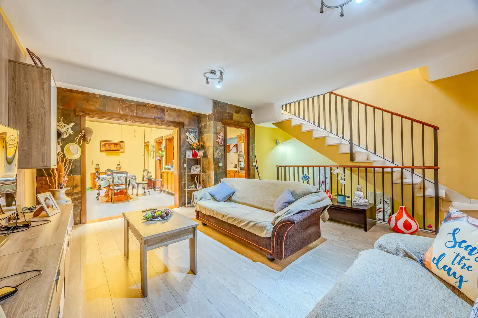 Living room of Houses for sale in Santa Lucía de Tirajana  with Terrace, Storage room and Balcony