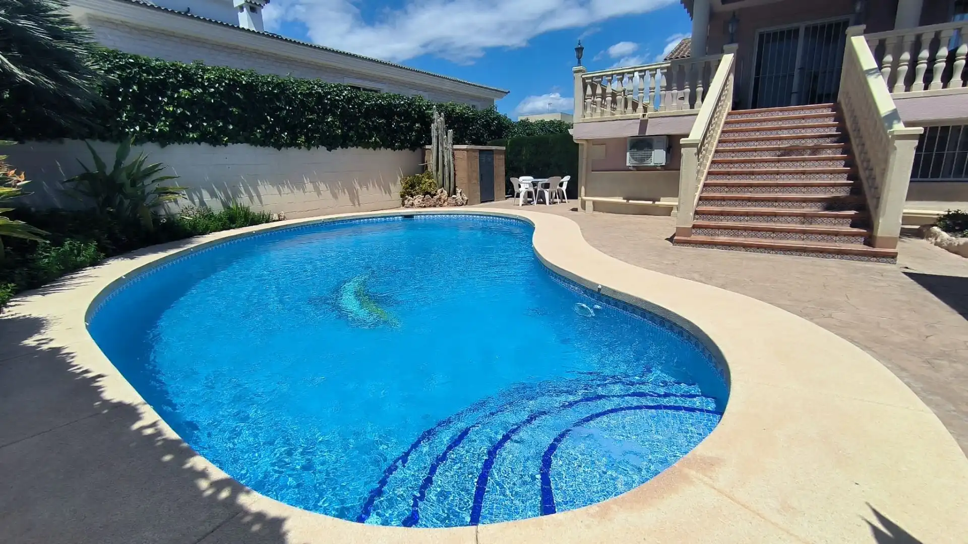 Houses for sale in Pueblo - Urbanizaciones
