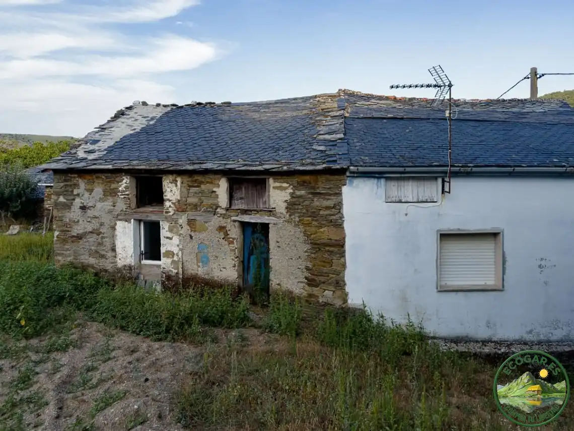 Houses for sale in Moldes, Barjas