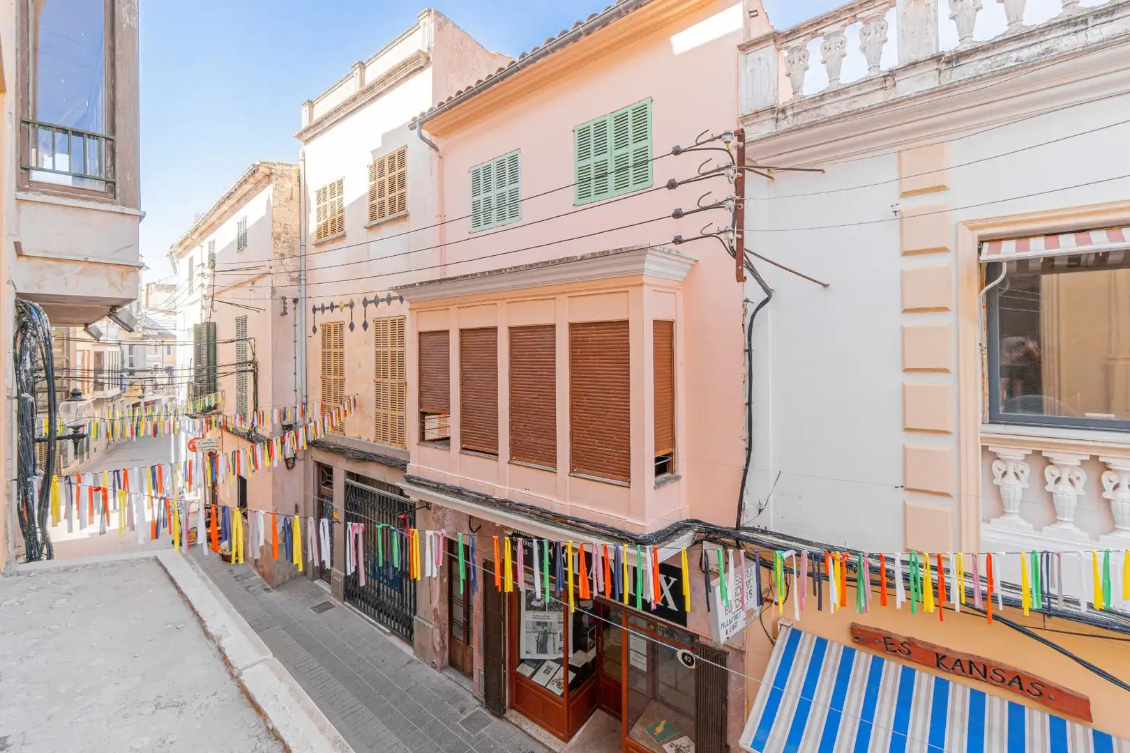 Vista exterior de Casa o xalet en venda en Felanitx amb Terrassa, Traster i Balcó