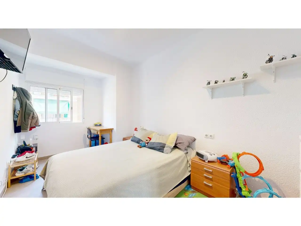Schlafzimmer von Wohnung zum Verkauf in Torrent mit Privatgarten und Terrasse