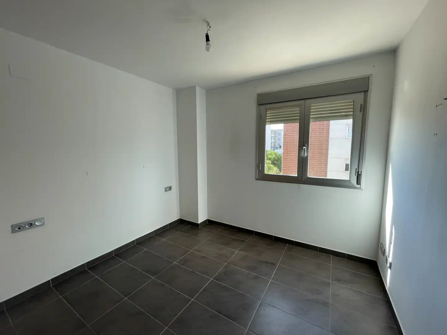 Habitación de Apartamento de alquiler en Alhendín con Aire acondicionado, Calefacción y Terraza
