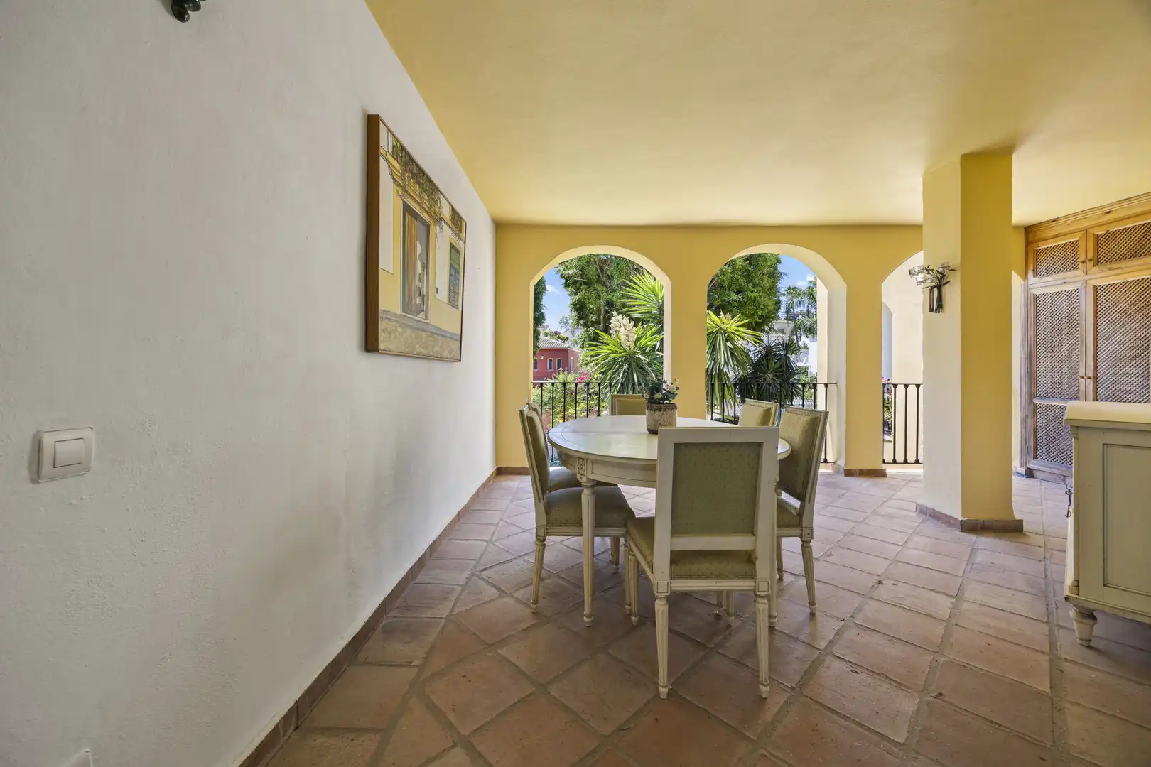 Terrasse von Wohnungen zum Verkauf in Marbella mit Klimaanlage, Terrasse und Schwimmbad