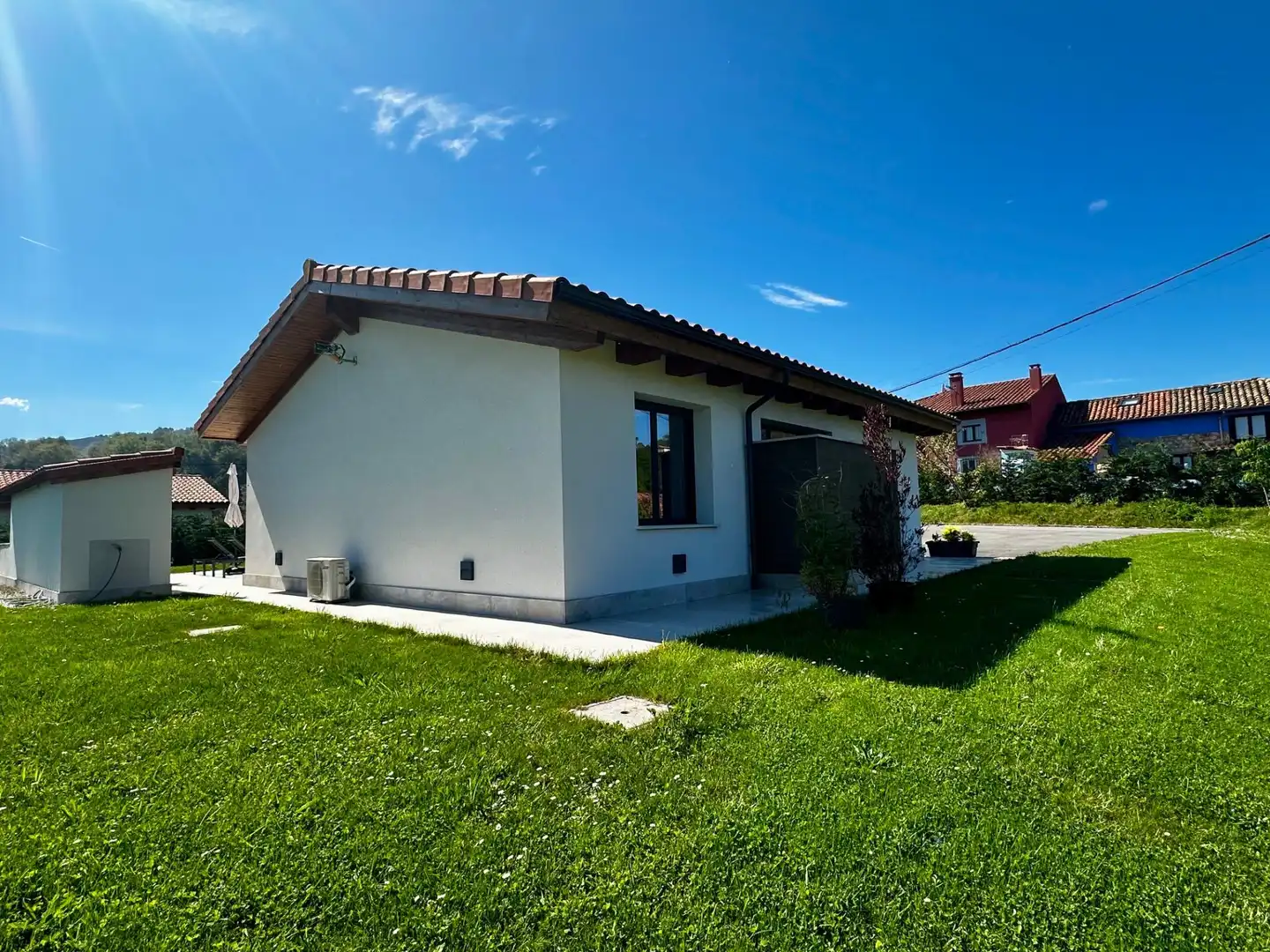 Vista exterior de Casa o chalet en venta en Ribadesella con Aire acondicionado, Calefacción y Jardín privado