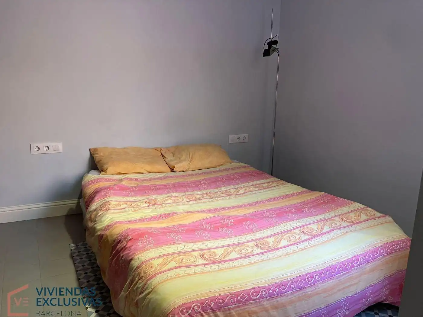 Schlafzimmer von Wohnung zum Verkauf in Barcelona mit Klimaanlage, Heizung und Privatgarten