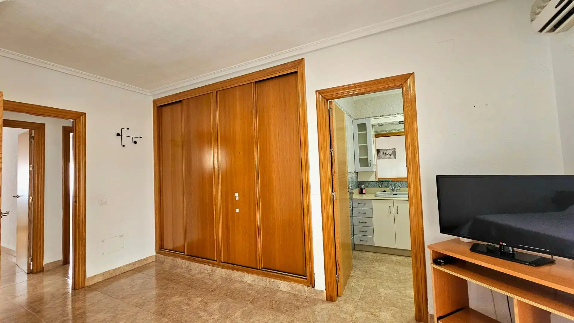 Casa amb terrassa en venda a Calle Calle José María Grajera 10B, imagen 16