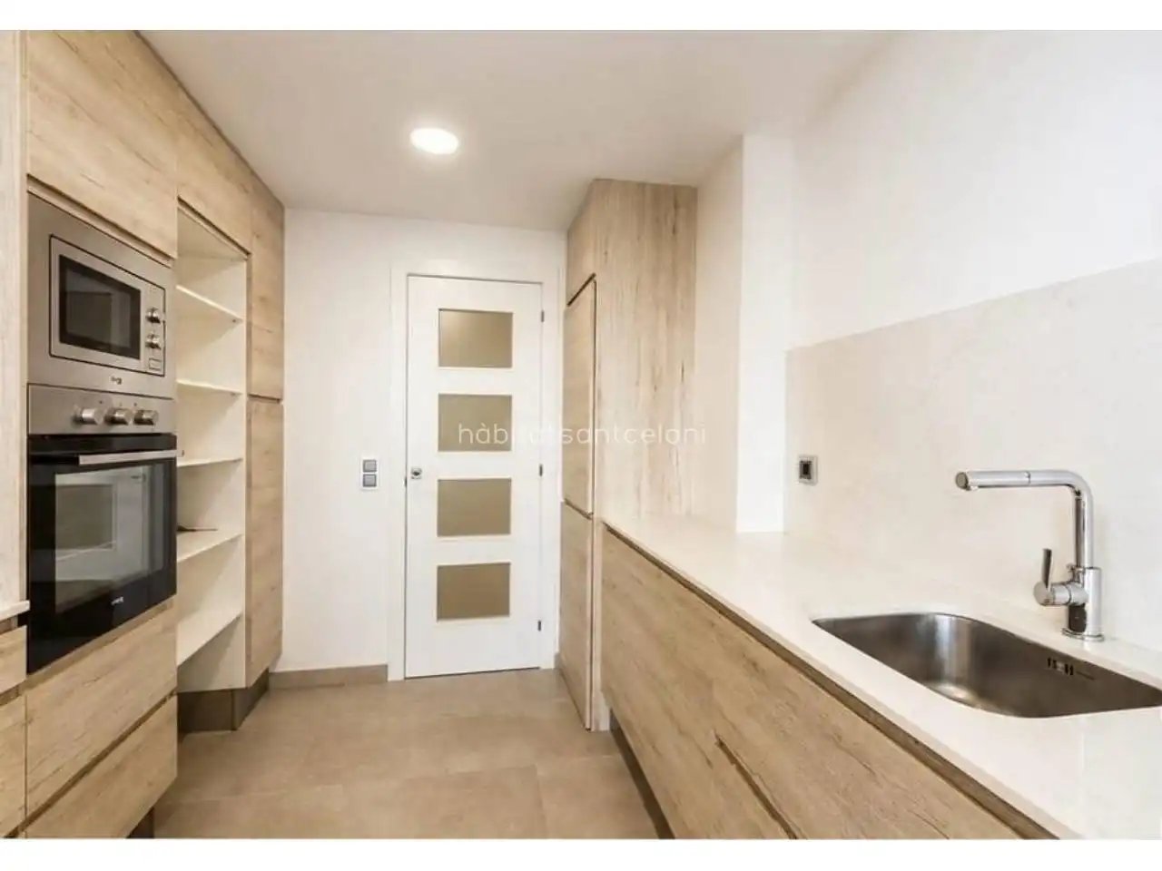Wohnung zur Miete in Sitges mit Klimaanlage, Heizung und Terrasse