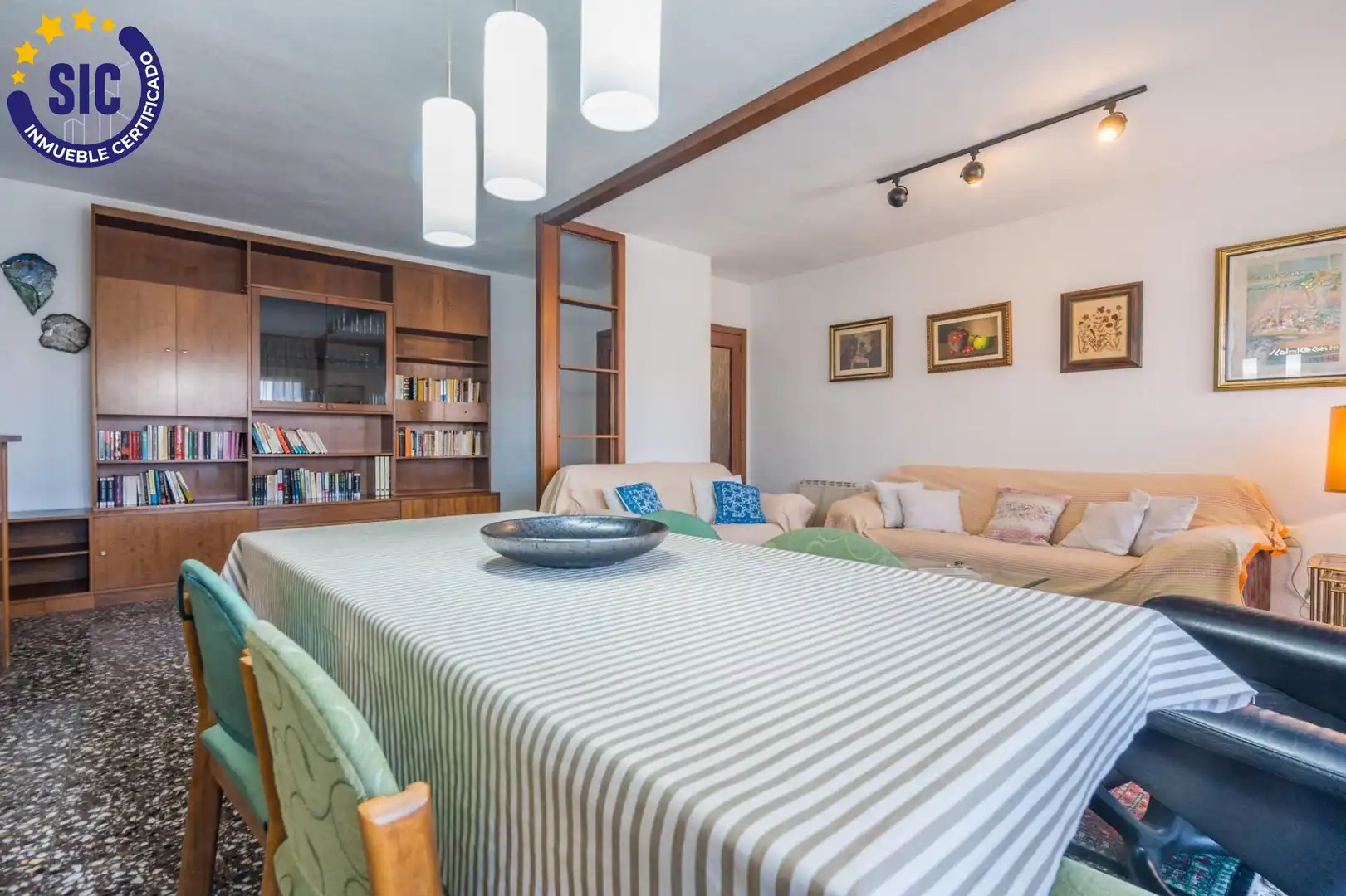 Dining room of Flat for sale in Valencia  with Air Conditioner and Balcony