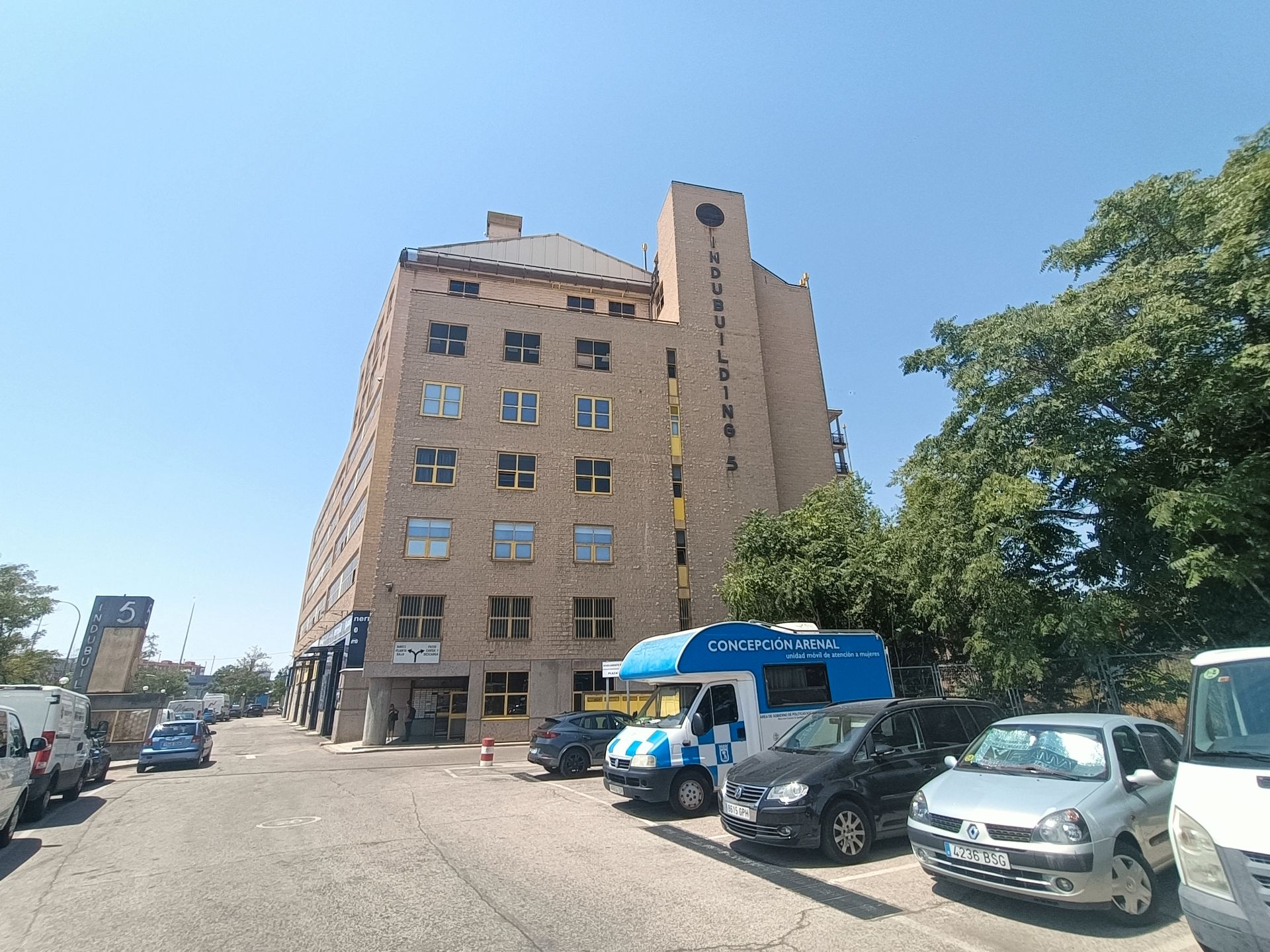 Exterior view of Industrial buildings for sale in  Madrid Capital
