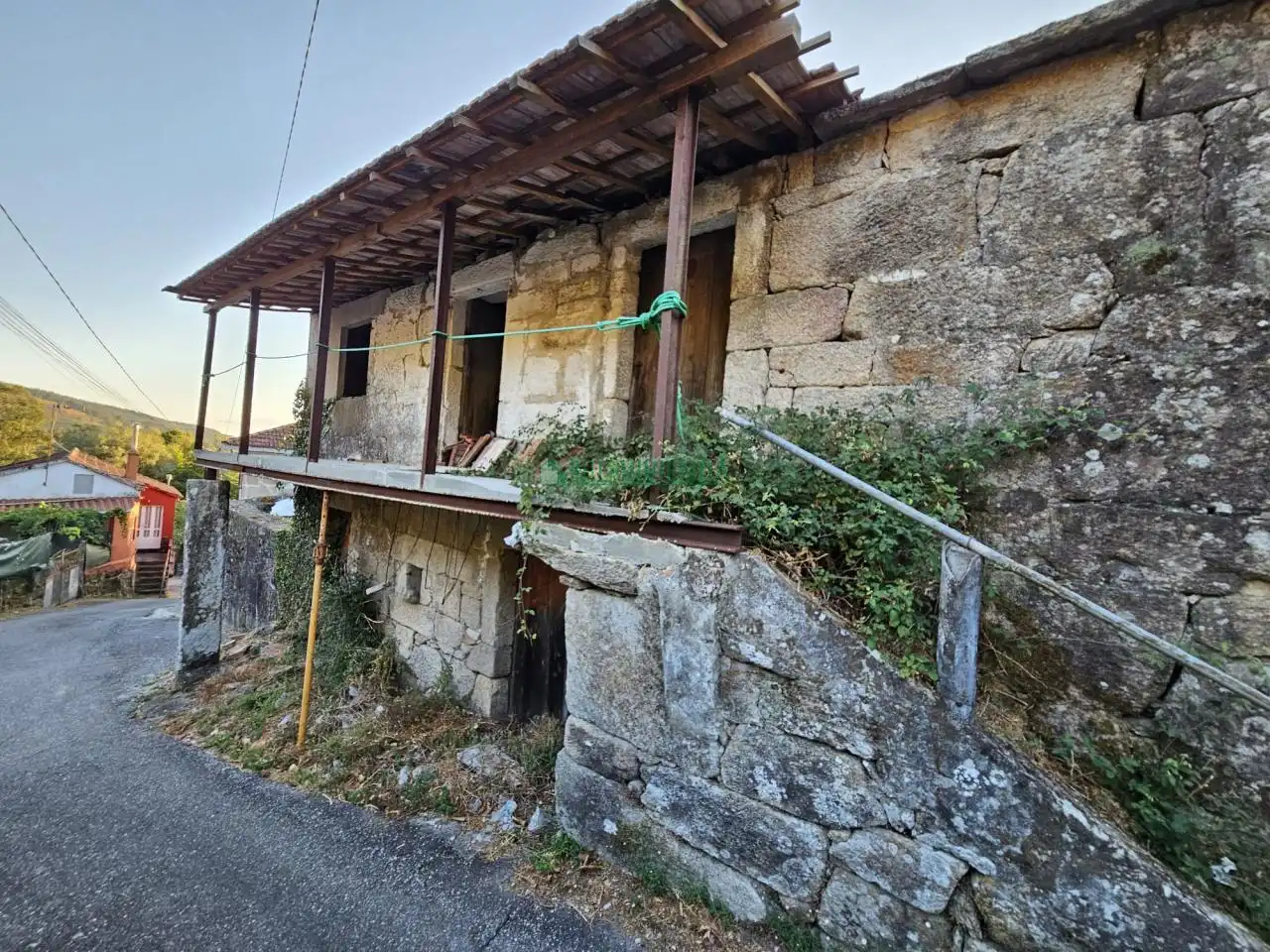 Casa en venda a Covelo, imagen 2