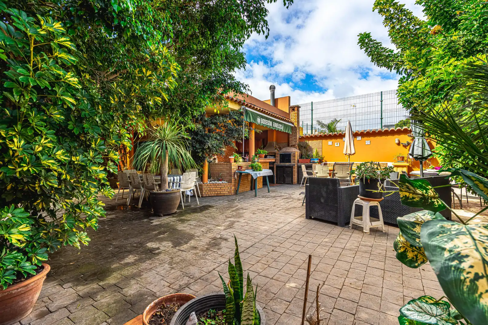 Terraza de Casa adosada en venta en San Cristóbal de la Laguna con Jardín privado, Terraza y Trastero