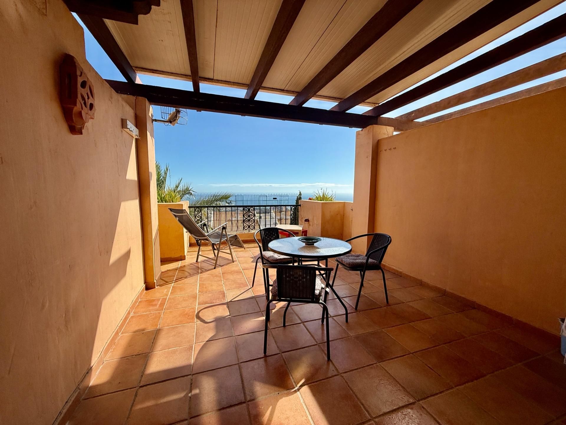 Terrassa de Estudi en venda en Benalmádena amb Aire condicionat, Jardí privat i Terrassa