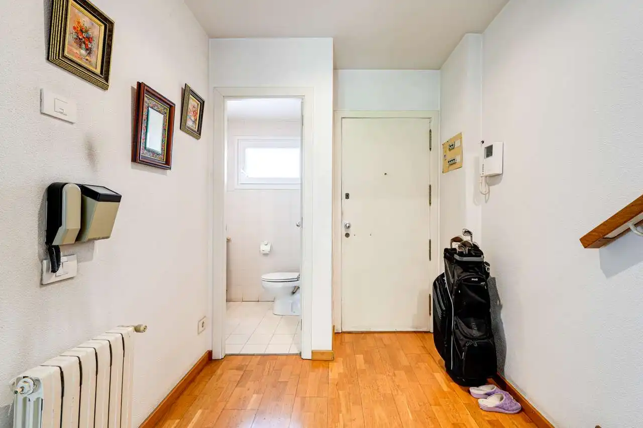 Detached homes for sale in Barcelona  with Air Conditioner, Heating and Terrace