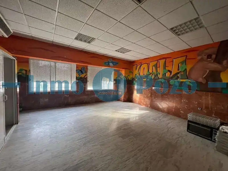 Local comercial en venda a Almendralejo