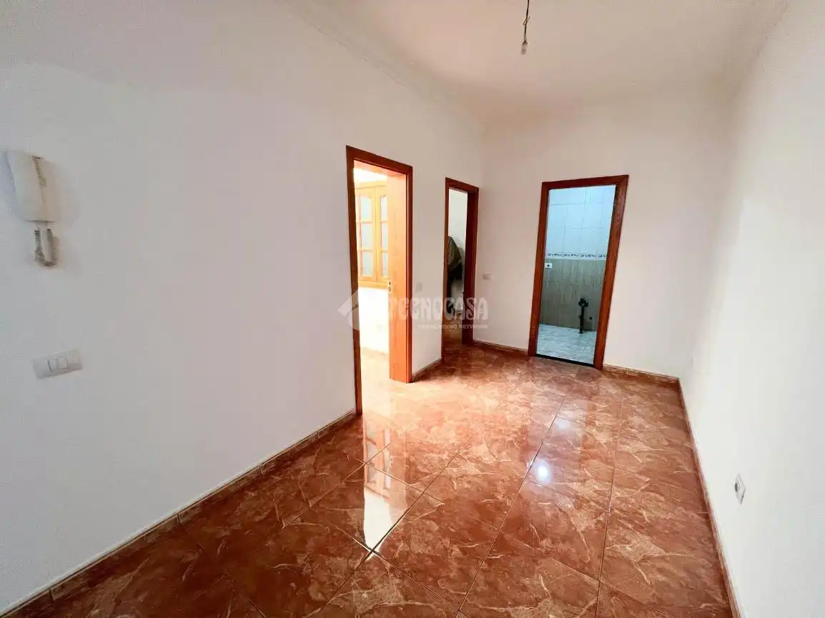 Casa adosada en venta en Santa Lucía de Tirajana con Balcón