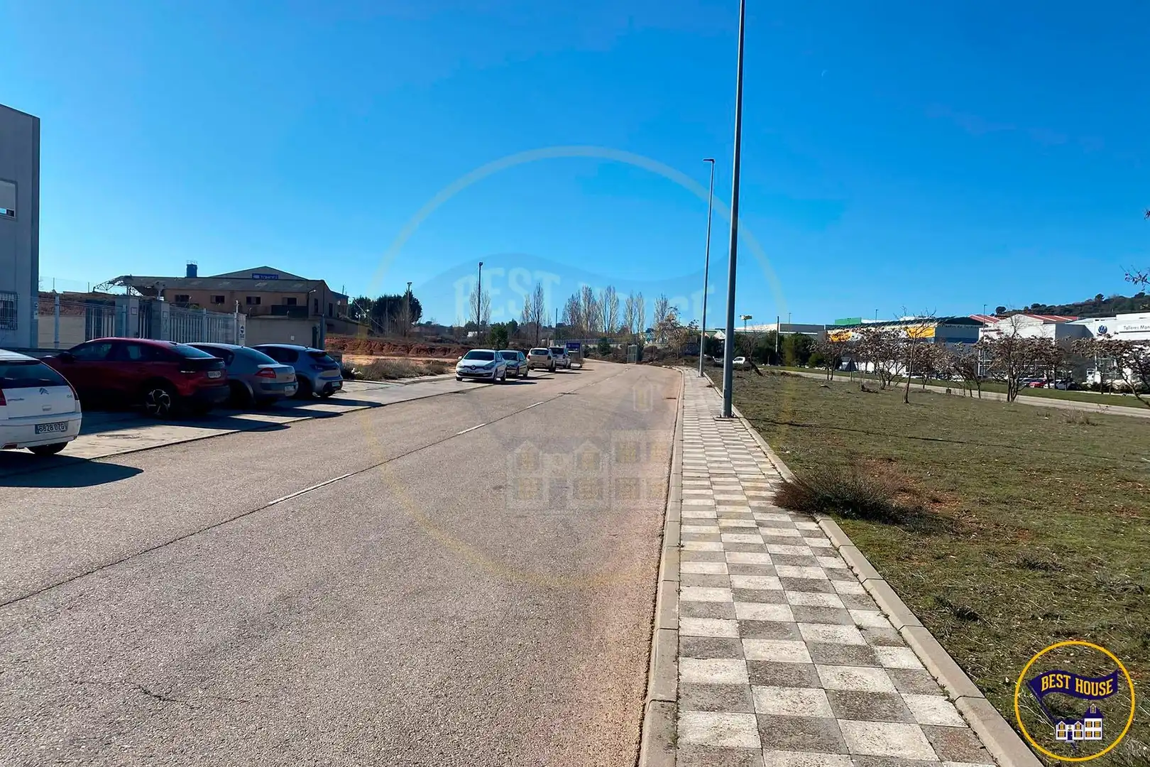 Nave industrial en venta en Reyes Católicos - Paseo San Antonio, imagen 4
