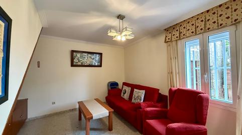 Foto 5 de Casa adosada en venta en Travesía de Aguieira, O Grove  , Pontevedra