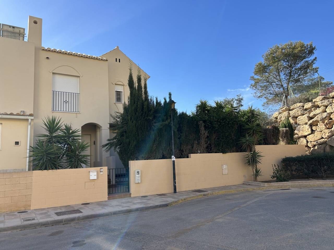 Vista exterior de Casa o xalet en venda en El Ejido amb Aire condicionat, Calefacció i Terrassa