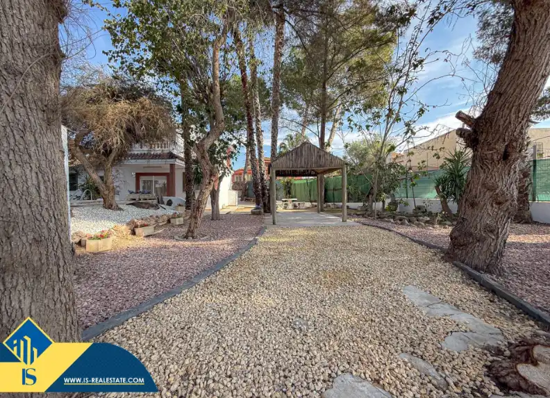 Chalet con piscina en venta en Desamparados - Hurchillo - Torremendo, imagen 5