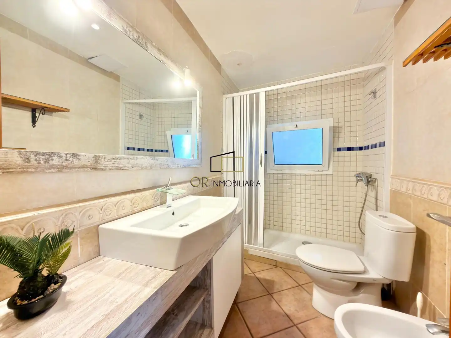 Bany de Casa o xalet en venda en Pontons amb Jardí privat, Terrassa i Traster
