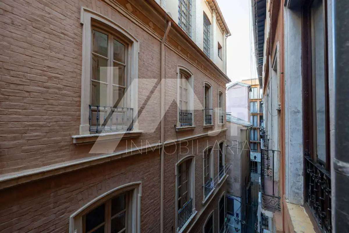 Appartamento con balcone in affitto a Calle Tundidores, imagen 15