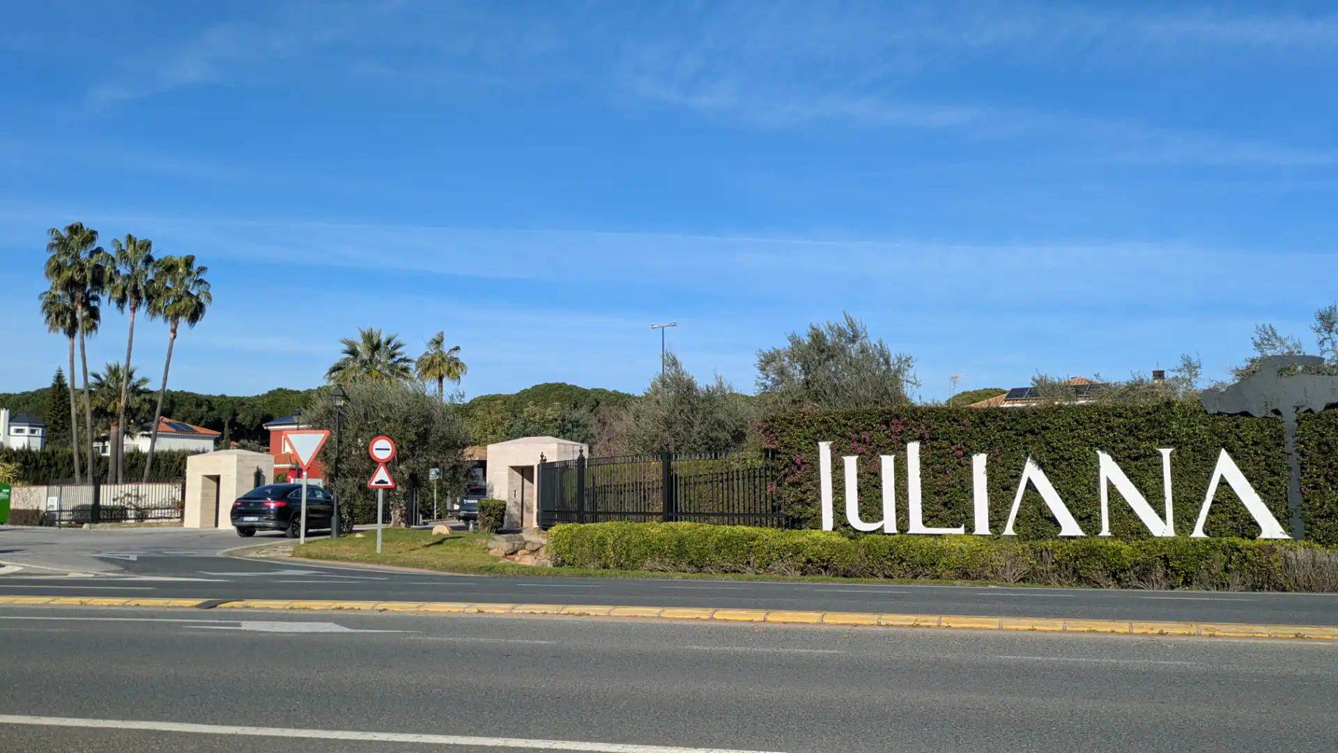Vista exterior de Residencial en venda en Bollullos de la Mitación