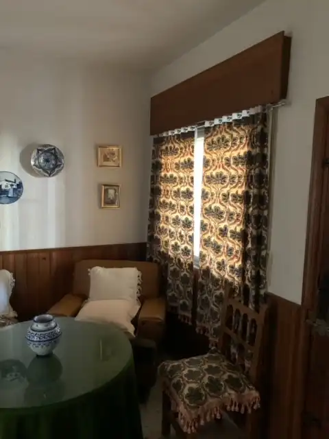 Habitación de Casa o chalet en venta en La Adrada  con Calefacción, Jardín privado y Trastero