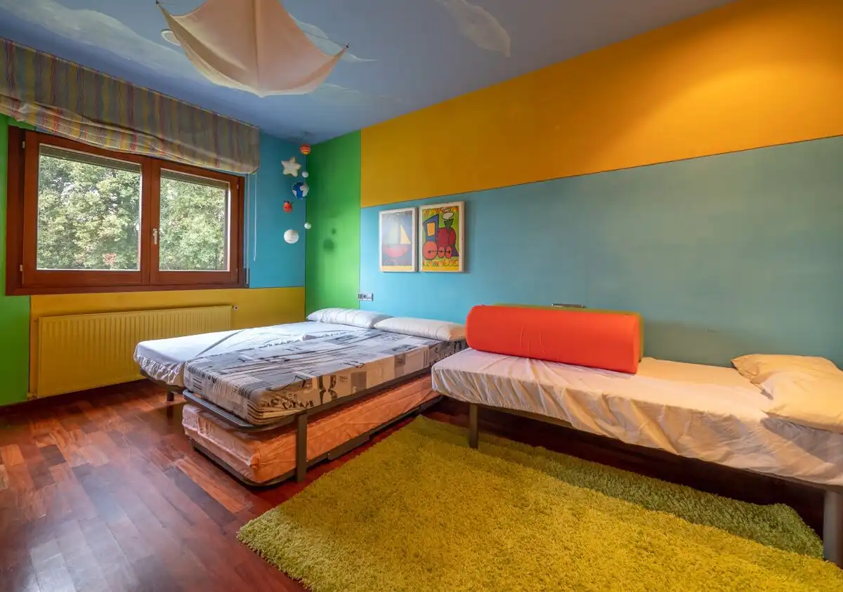 Bedroom of Houses for sale in Bescanó  with Terrace and Storage room