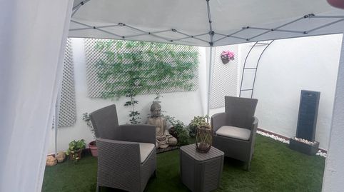 Foto 2 de Casa adosada en venta en Mairena del Alcor, Sevilla