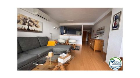 Foto 2 de Piso en venta en Avenida del Port Joan, 12, Santa Margarita, Roses
