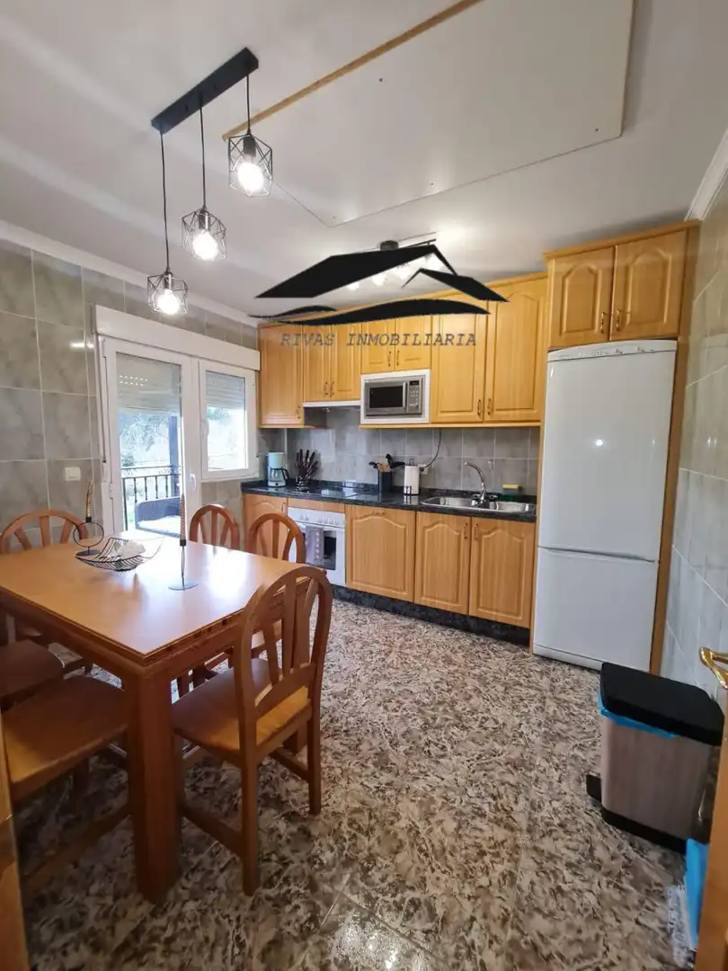 Cuina de Casa o xalet en venda en Cepeda amb Aire condicionat, Calefacció i Traster