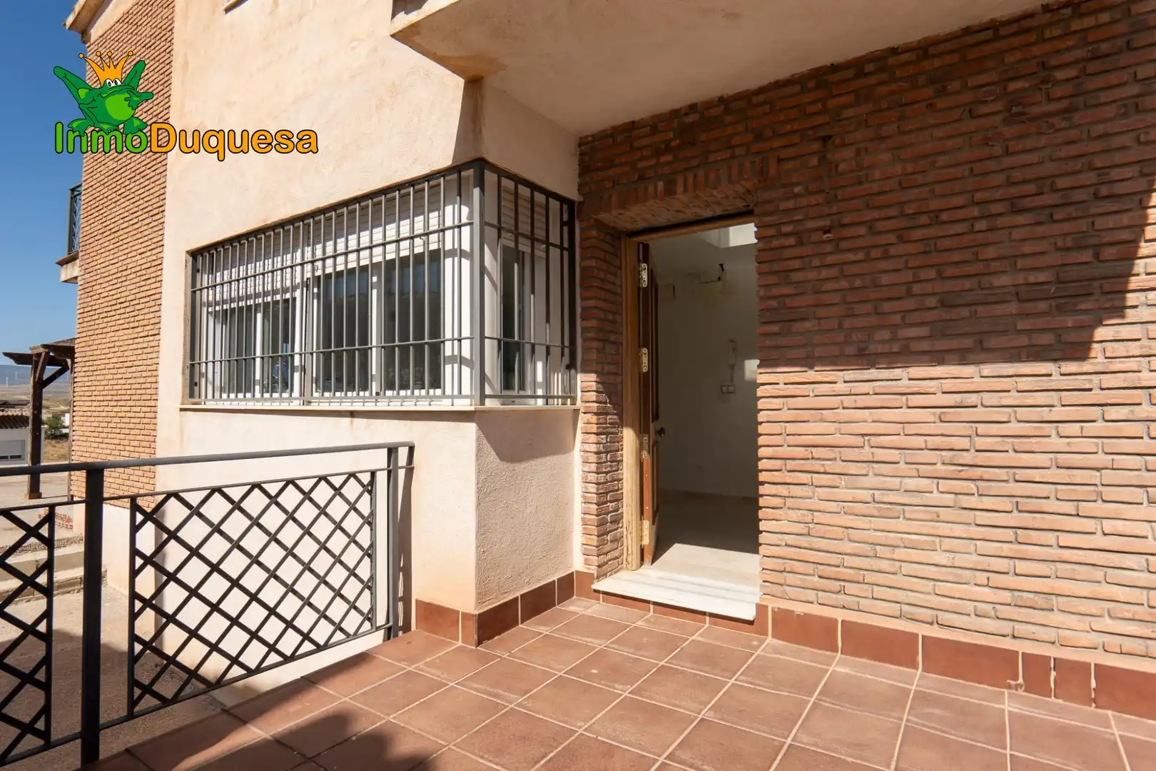 Balcony of Houses for sale in Dílar  with Heating, Private garden and Terrace