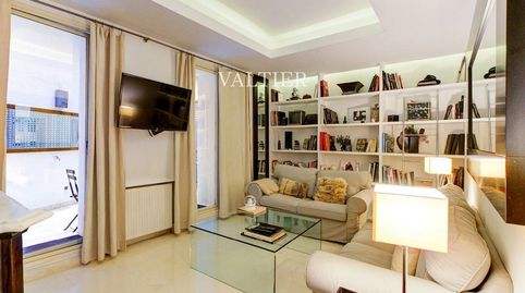 Piso en venta en Calle del Monte Esquinza, Almagro, Madrid, imatge 2