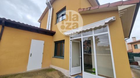 Foto 2 de Casa adosada en venta en Villadiego, Buniel, Burgos