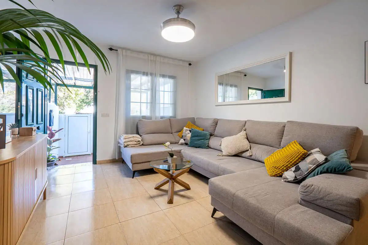 Sala de estar de Dúplex en venta en Yaiza con Aire acondicionado, Terraza y Trastero