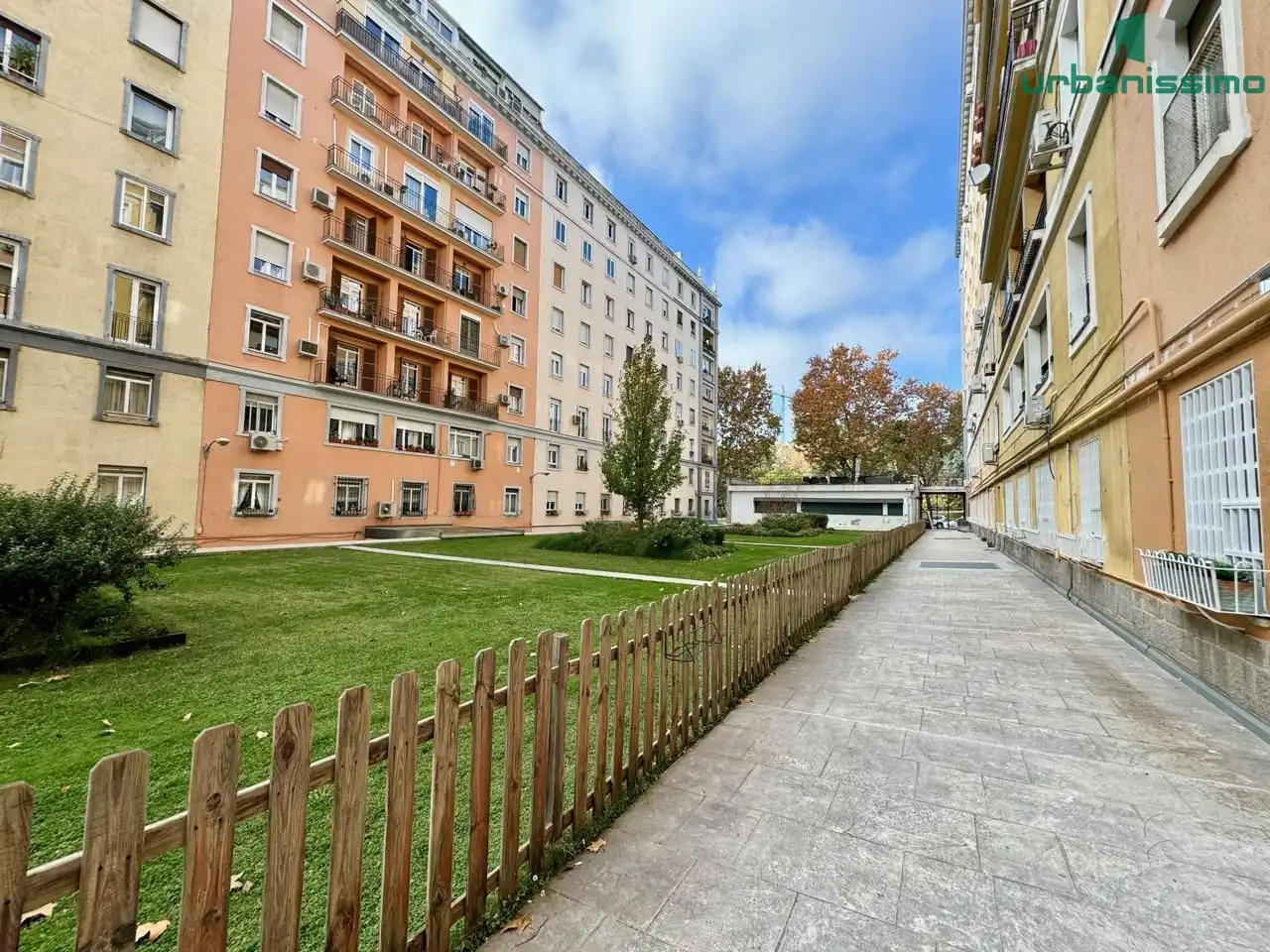 Vista exterior de Apartament de lloguer en Madrid amb Aire condicionat, Calefacció i Moblat