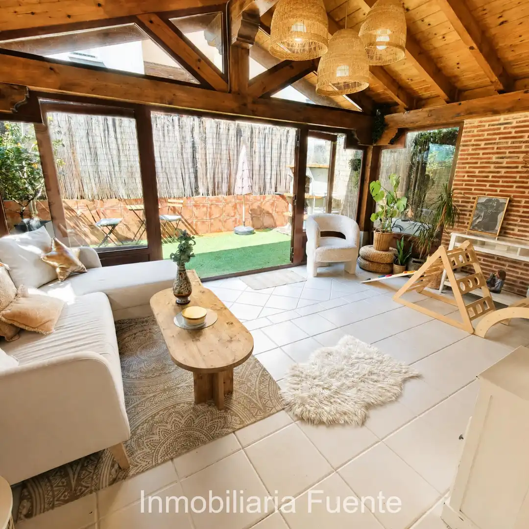Terrasse von Einfamilien-Reihenhaus zum Verkauf in Muskiz mit Heizung, Privatgarten und Terrasse