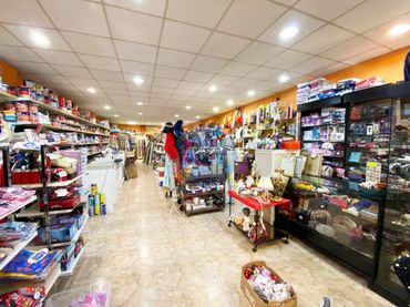 Local comercial en venta en Calle Verge de Montserrat