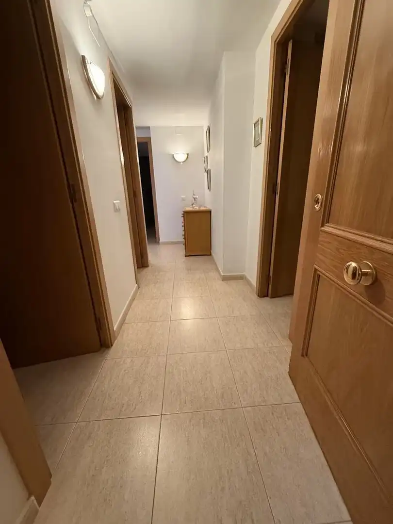 Wohnung zum Verkauf in Calafell mit Klimaanlage, Heizung und Terrasse
