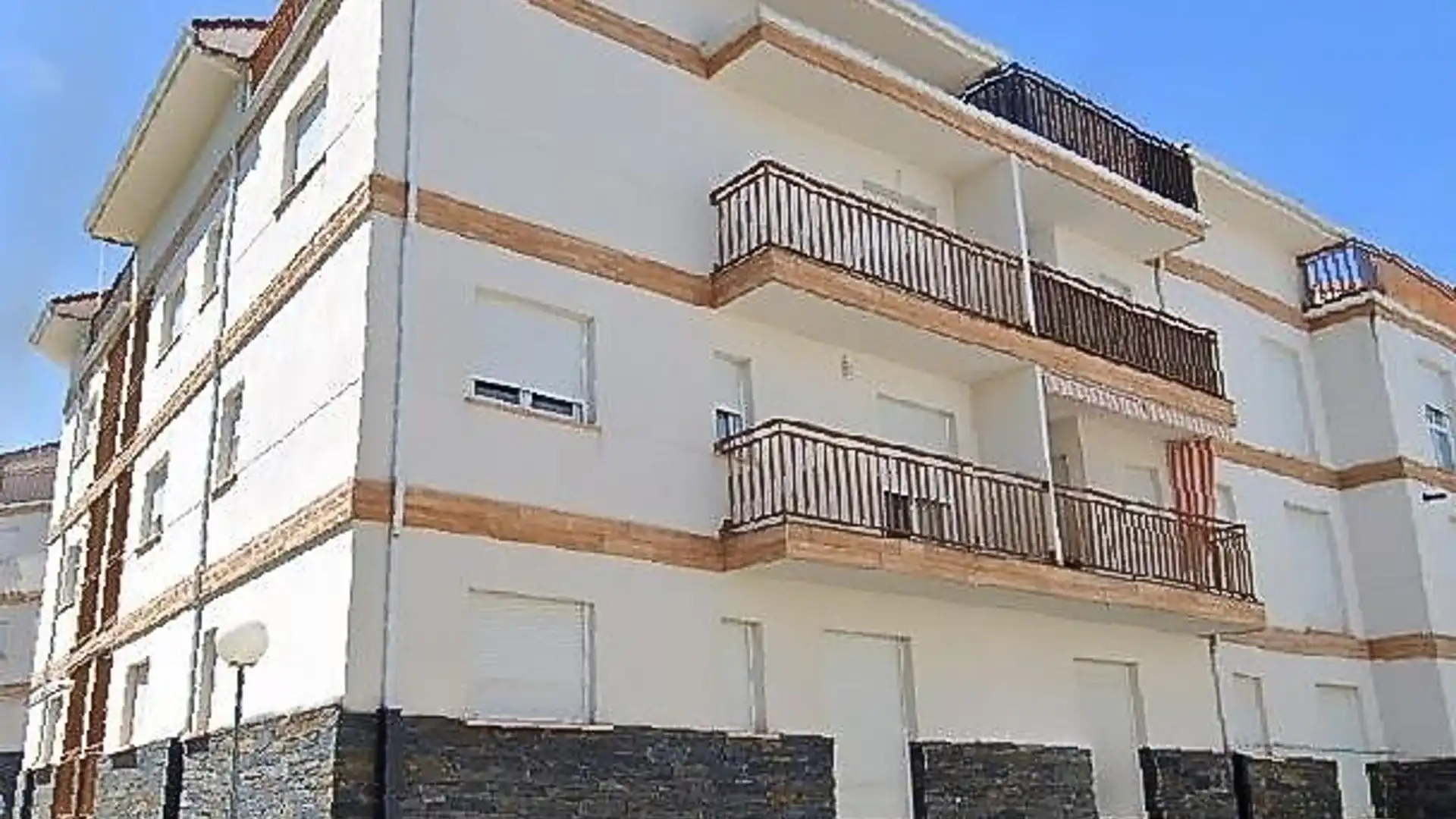 Vista exterior de Garaje en venta en Hervás