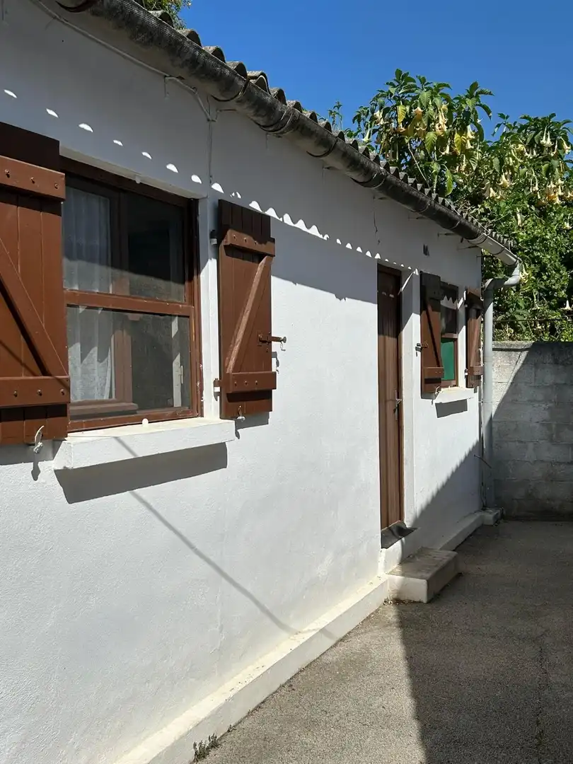 Vista exterior de Finca rústica en venda en Estepona amb Jardí privat, Terrassa i Piscina