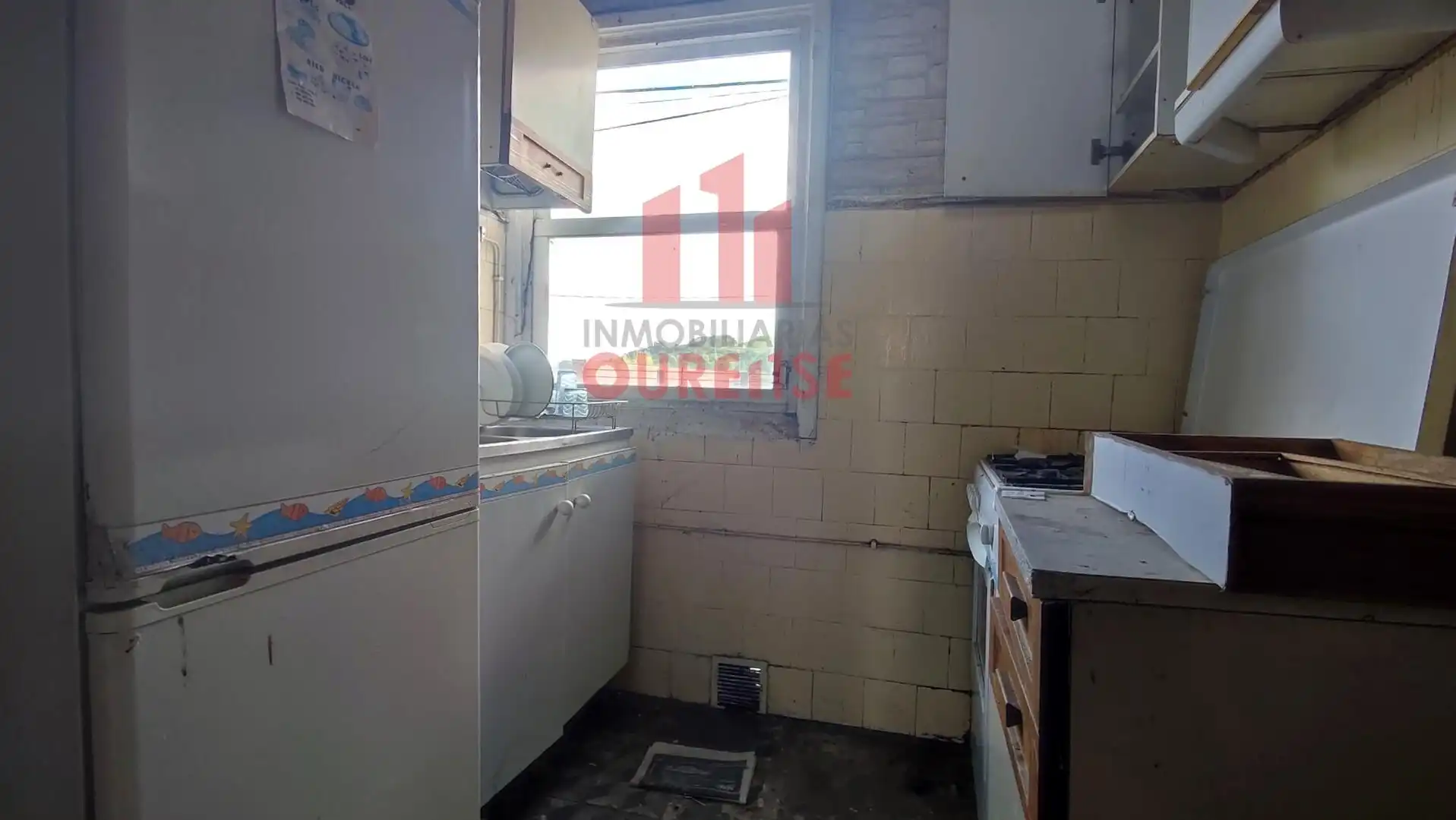 Cuina de Casa o xalet en venda en Ourense Capital  amb Traster