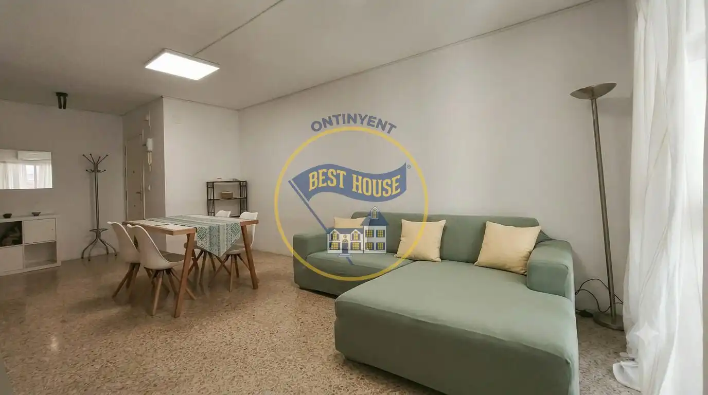 Flat with terrace for sale in Sant Josep - Zona Hospital